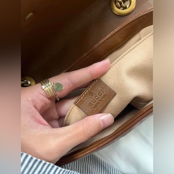 Gucci Marmont Bag - Picture 4 of 9